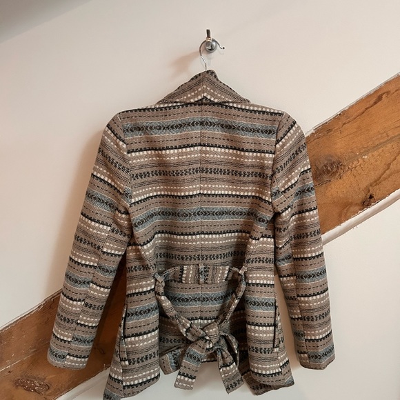 Soft Wool Blend Jacket with Tie Waist - Picture 5 of 6